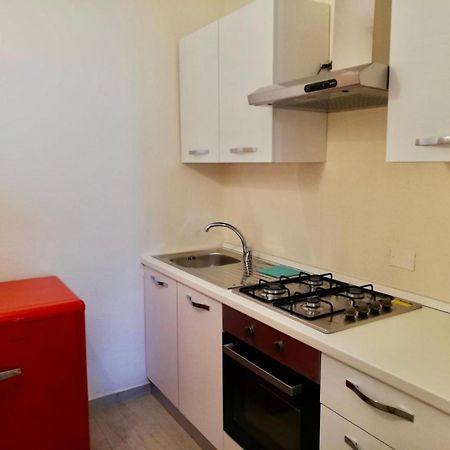 Villa Antonella Rooms Mondello Palermo Bagian luar foto