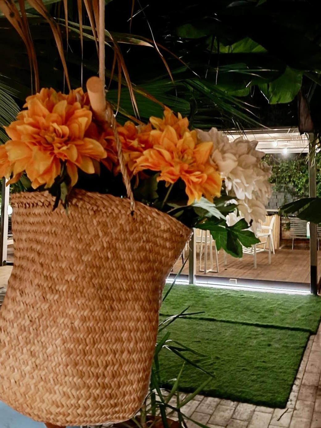 Villa Antonella Rooms Mondello Palermo Bagian luar foto